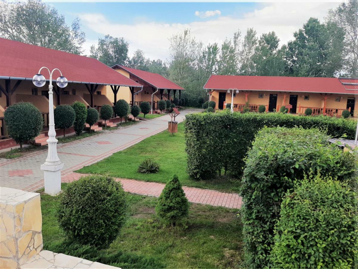 Ligetalja Termal Hotel Peneszlek Dış mekan fotoğraf