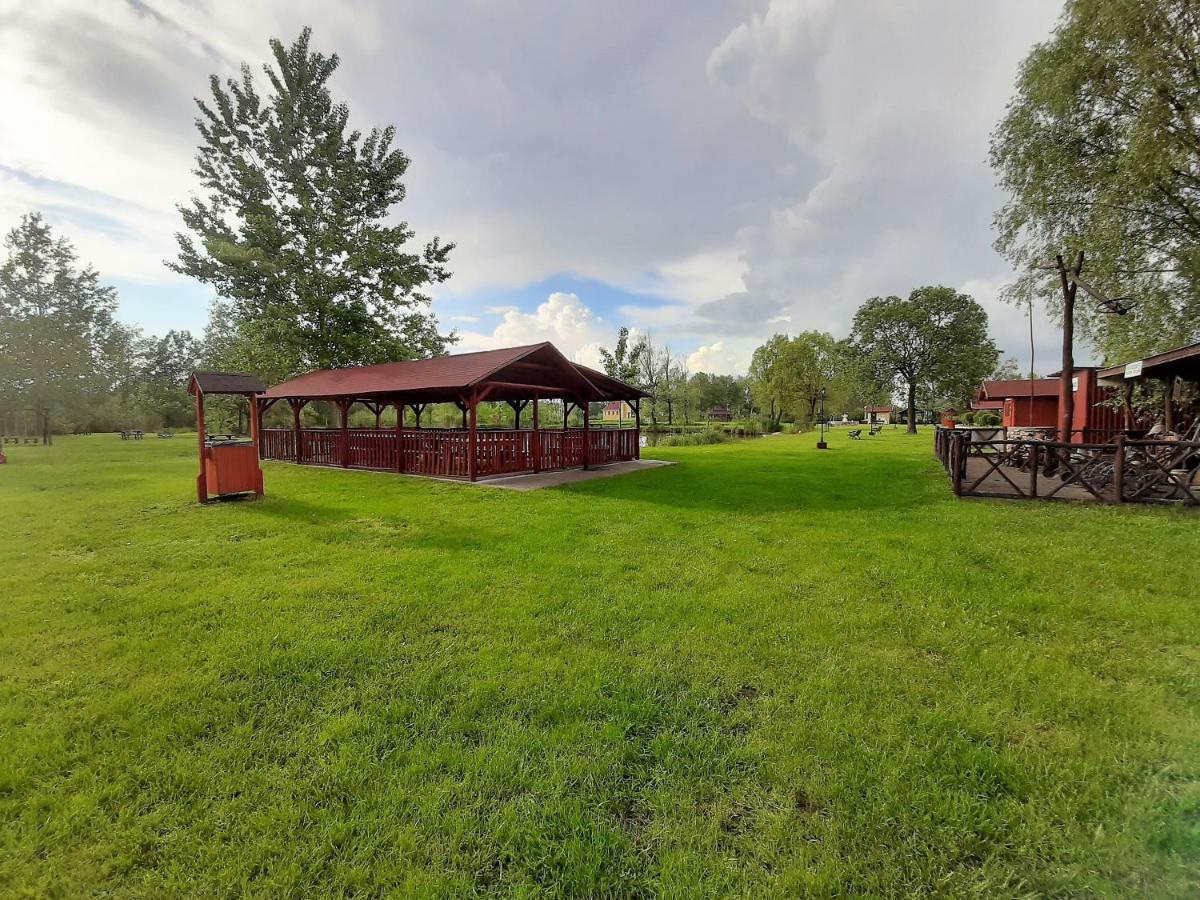 Ligetalja Termal Hotel Peneszlek Dış mekan fotoğraf