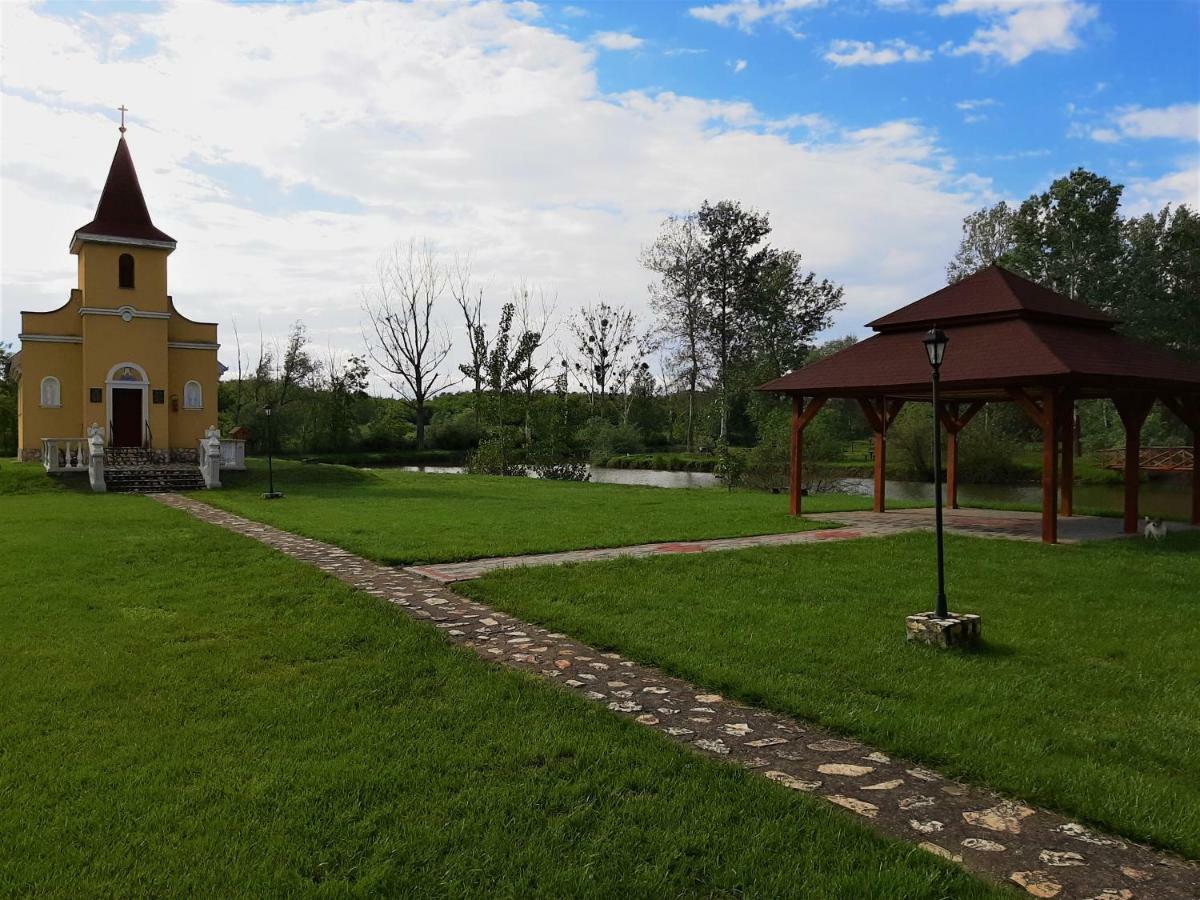 Ligetalja Termal Hotel Peneszlek Dış mekan fotoğraf