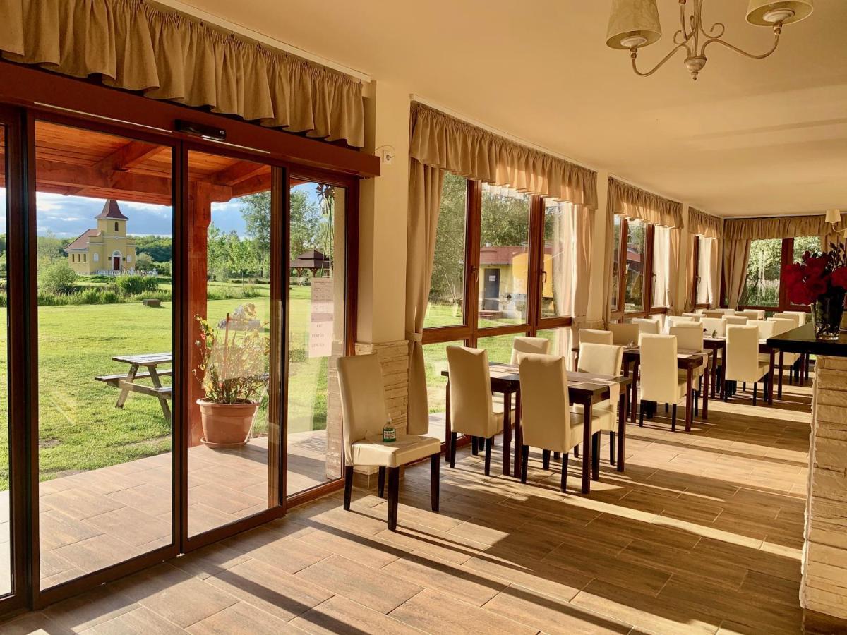 Ligetalja Termal Hotel Peneszlek Dış mekan fotoğraf