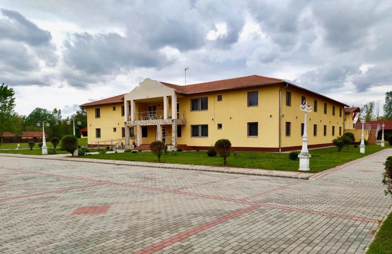 Ligetalja Termal Hotel Peneszlek Dış mekan fotoğraf